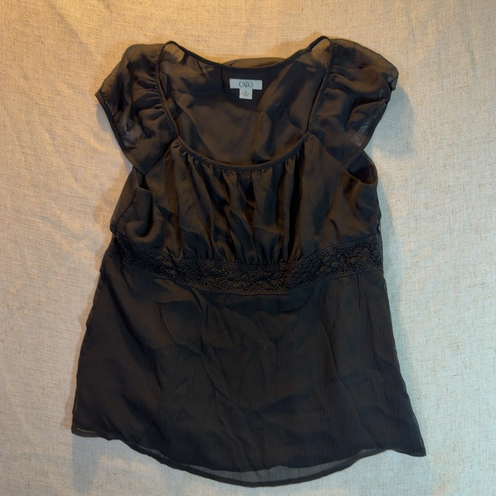 Cato Blouse Black Sheer Cap Sleeve Lace Trim Empire Waist Top Women's Size 14